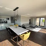 Exklusive Penthouse-Wohnung Im Herzen Rostocks