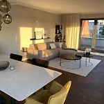 Exklusive Penthouse-Wohnung Im Herzen Rostocks
